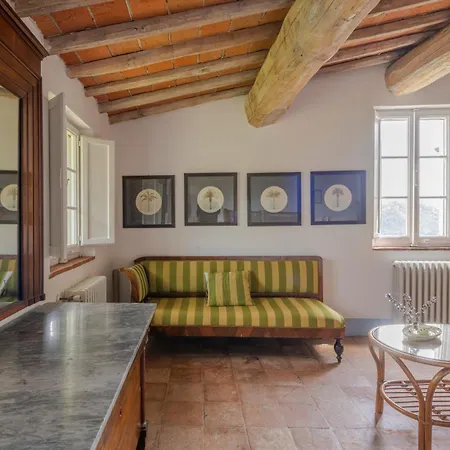 Willa La Casa Dei Limoni, Camaiore, Pet Friendly, Wifi