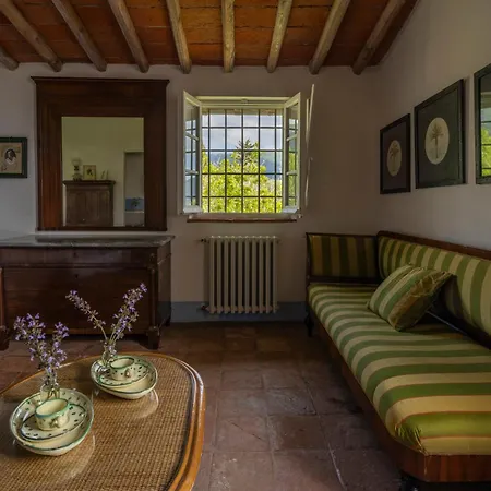 Willa La Casa Dei Limoni, Camaiore, Pet Friendly, Wifi