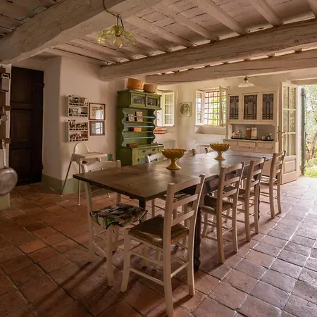 Willa La Casa Dei Limoni, Camaiore, Pet Friendly, Wifi *